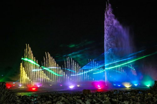 天星湖激光水秀表演音乐喷泉